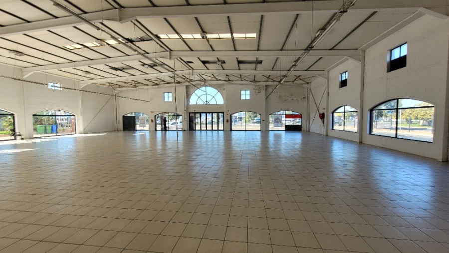 To Let commercial Property for Rent in Parklands Western Cape